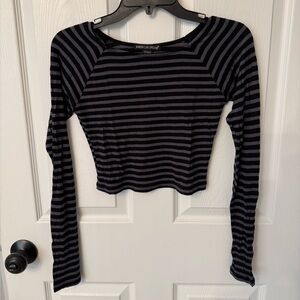 Long Sleeve Crop Top